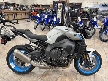 New 2025 Yamaha MT-10 