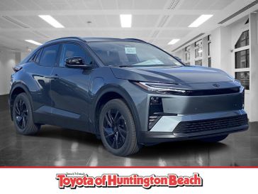 New 2026 Toyota C-HR SE