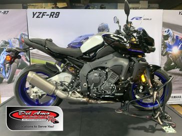New 2025 Yamaha MT-10 SP 