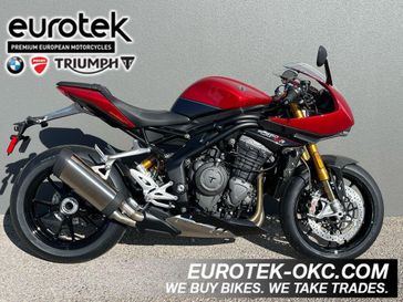 2024 Triumph Speed Triple 1200 RR 