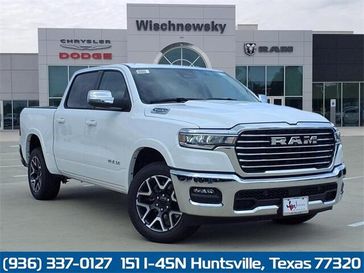 2025 RAM 1500 Laramie Crew Cab 4x2 5'7' Box