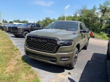 New 2026 RAM 1500 Big Horn Crew Cab 4x4 5'7' Box