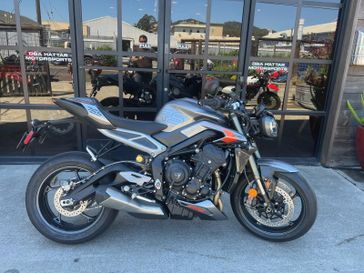 2024 Triumph STREET TRIPLE RS 
