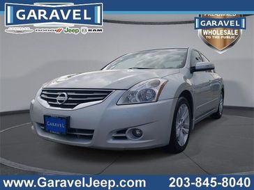 Used 2012 Nissan Altima 3.5 SR