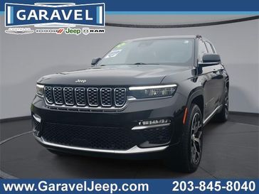 2022 Jeep Grand Cherokee Summit