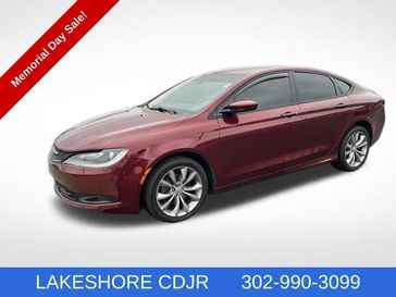 2016 Chrysler 200 S