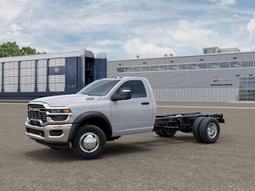 New 2026 RAM 3500 Tradesman Chassis Regular Cab 4x4 84' Ca