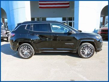 Used 2022 Jeep Compass Limited