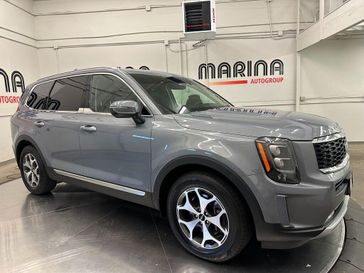 2022 Kia Telluride EX's photo