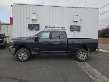 New 2026 RAM 2500 Big Horn Crew Cab 4x4 6'4' Box