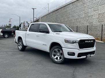 New 2026 RAM 1500 Big Horn Crew Cab 4x2 5'7' Box