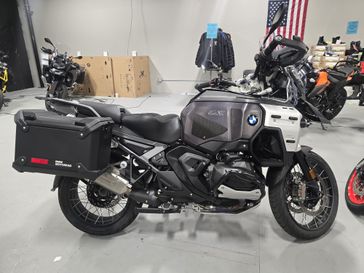 Black Storm Metallic