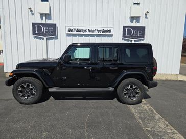 2025 Jeep Wrangler 4-door Sahara