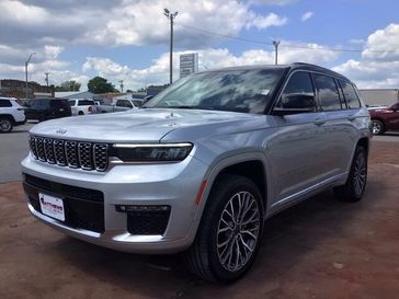 2025 Jeep Grand Cherokee L Summit Reserve 4x4