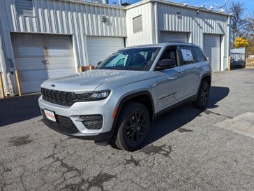 2025 Jeep Grand Cherokee Altitude X 4x4