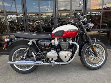 New 2025 Triumph BONNEVILLE T120 