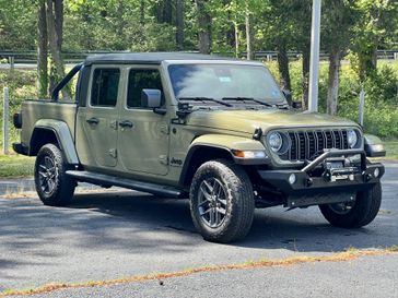 2025 Jeep Gladiator Sport S