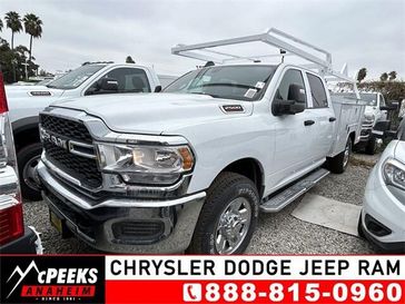 2023 RAM 2500 Tradesman Crew Cab 4x2 8' Box