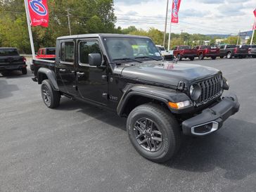 New 2025 Jeep Gladiator Sport S 4x4
