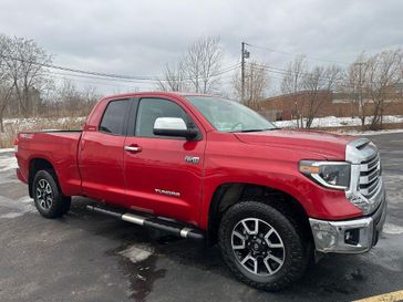 2021 Toyota Tundra Limited's photo