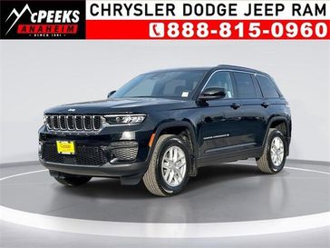 New 2025 Jeep Grand Cherokee Laredo X 4x2
