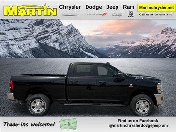 2024 RAM 2500 Tradesman Crew Cab 4x4 6'4' Box