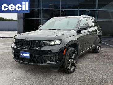 New 2025 Jeep Grand Cherokee Altitude 4x4