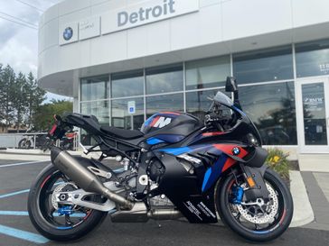 New 2026 BMW M1000RR 