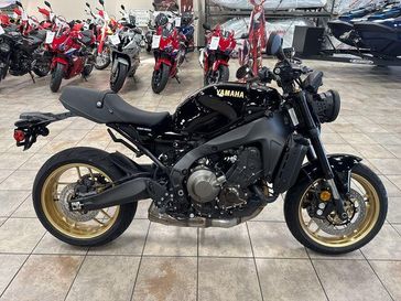 New 2025 Yamaha XSR900 