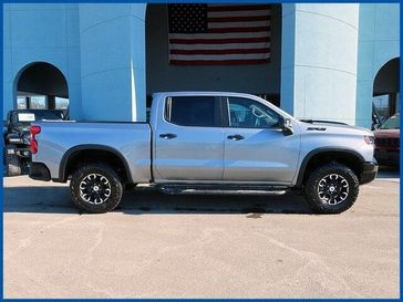 Used 2023 Chevrolet Silverado 1500 ZR2