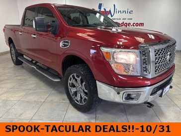 2017 Nissan TITAN XD SV