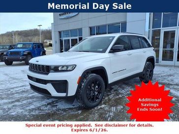 New 2026 Jeep Grand Cherokee Laredo Altitude 4x4