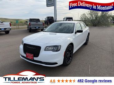 Used 2022 Chrysler 300 Touring