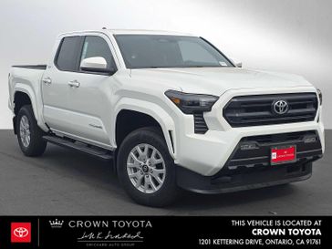 New 2025 Toyota Tacoma SR5
