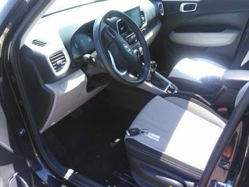 Used 2025 Hyundai Venue SEL