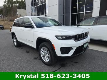 2025 Jeep Grand Cherokee Laredo X 4x4