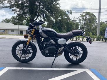 2025 Triumph SCRAMBLER 400 X