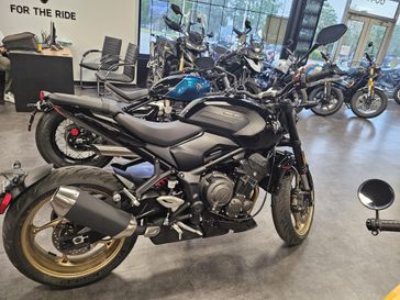 2026 Triumph Trident 800