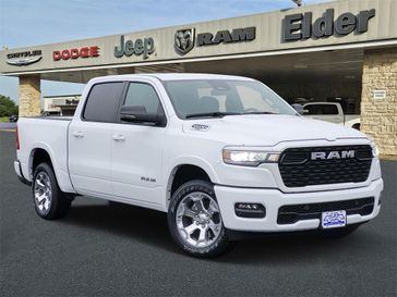 2025 RAM 1500 Lone Star Crew Cab 4x4 5'7' Box