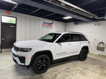 New 2026 Jeep Grand Cherokee Limited 4x4