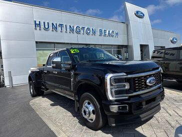 Used 2025 Ford F-350SD Platinum