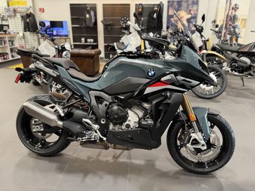 2026 BMW S 1000 XR