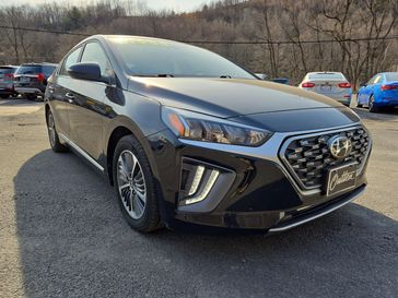 2022 Hyundai Ioniq Plug-In Hybrid SEL