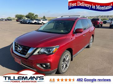 Used 2017 Nissan Pathfinder SL