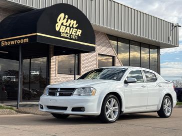 Used 2014 Dodge Avenger SXT