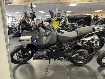 2025 BMW R1300GSA 