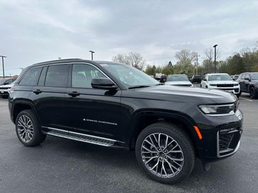 New 2026 Jeep Grand Cherokee Summit 4x4