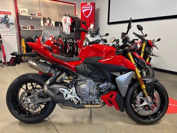 2025 Ducati Streetfighter V2 S
