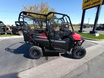 2025 Honda PIONEER 7004 