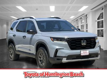 Used 2025 Honda Pilot TrailSport